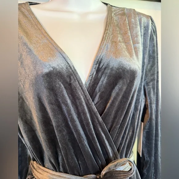 Dex Charcoal Long Sleeve Mini Dress - Picture 4 of 7